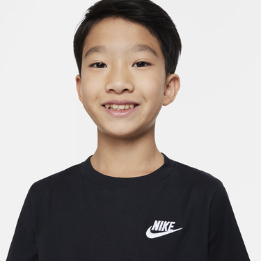 Tričko Nike Sportswear Older Kids' T-Shirt Čierna | AR5254-010, 2