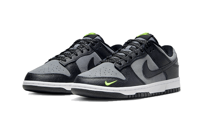 Dunk Low Black Grey Green Strike