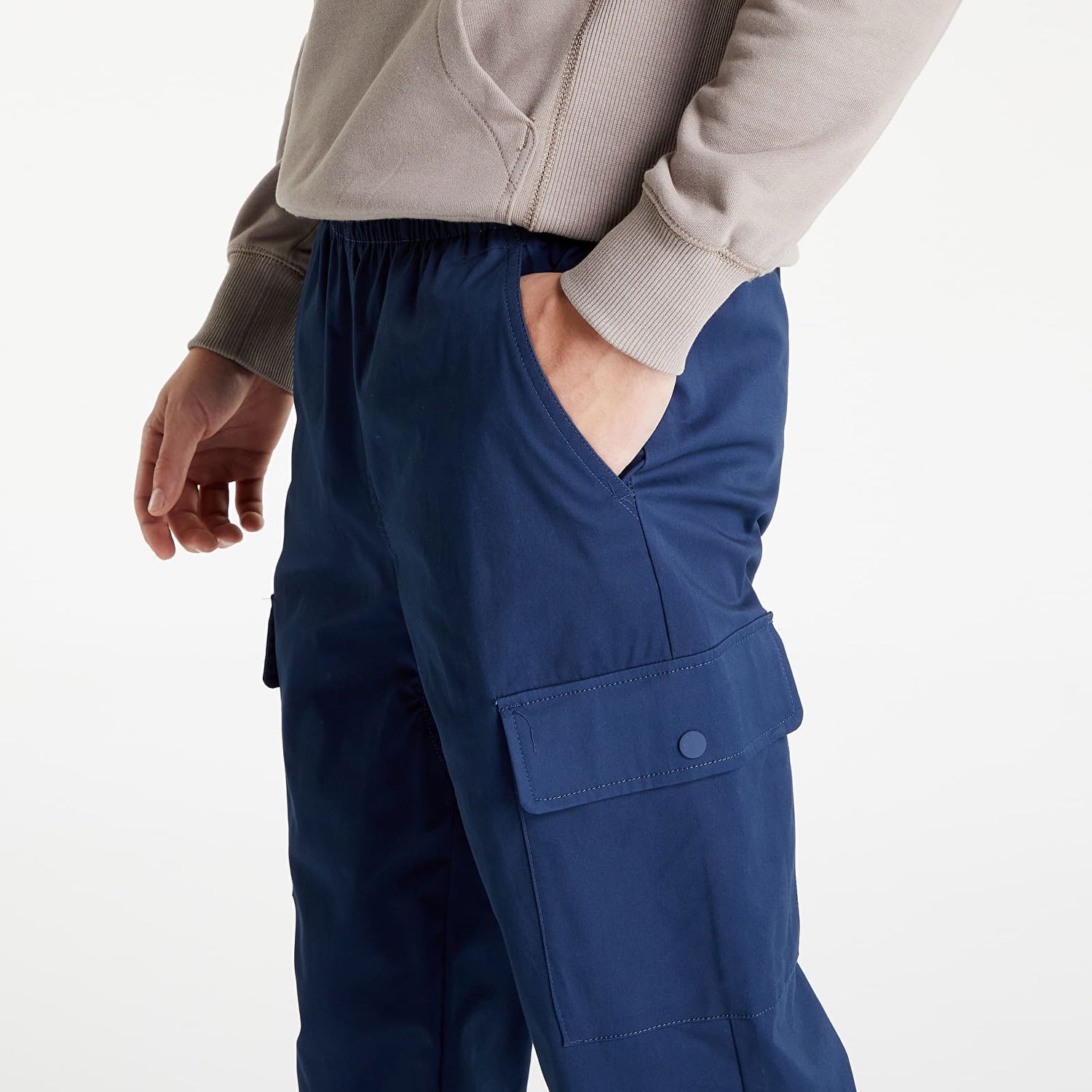 Cargo nohavice New Balance Athletics Pants Navy | MP13501NGO, 1