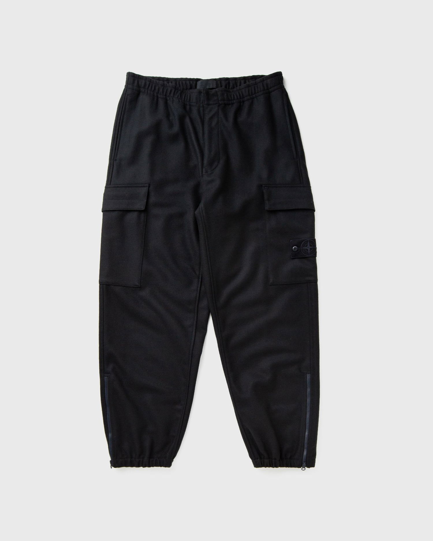 Cargo nohavice Stone Island Elasticated Waist Cargo Trousers with Zipped Cuffs Čierna | K2S153100021S0F24.V0020, 0