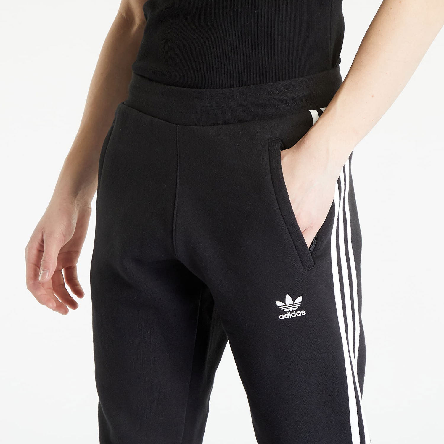 Tepláky adidas Originals 3 Stripe Pant Čierna | IA4794, 1