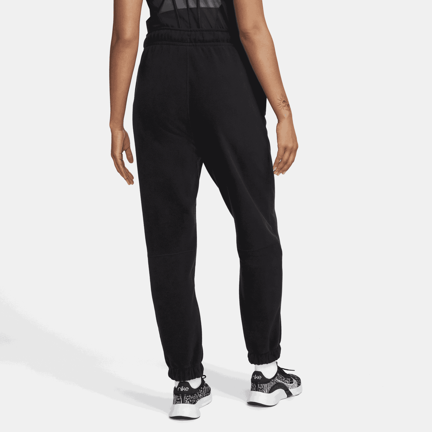 Tepláky Nike Therma-FIT One Pants Čierna | FB5578-010, 1