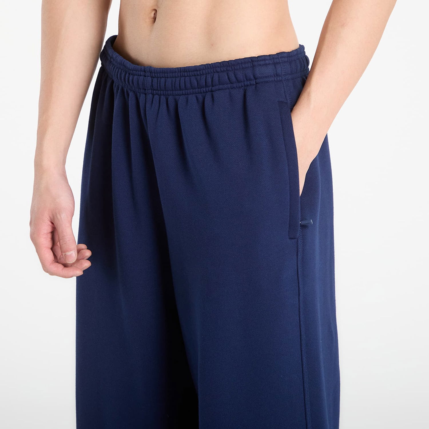 Tepláky adidas Performance EQUIPMENT Loose Fit Open Hem Sweatpants Navy | KS0493, 1