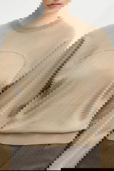 Sveter Maison Margiela MM6 Maison Margiela Sweater with Yoke Detail Béžová | S62HL0040.M13188.114, 3