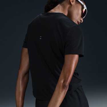 Tričko Nike Dri-FIT Tempo Short-Sleeve Running T-Shirt Čierna | HQ0648-010, 3