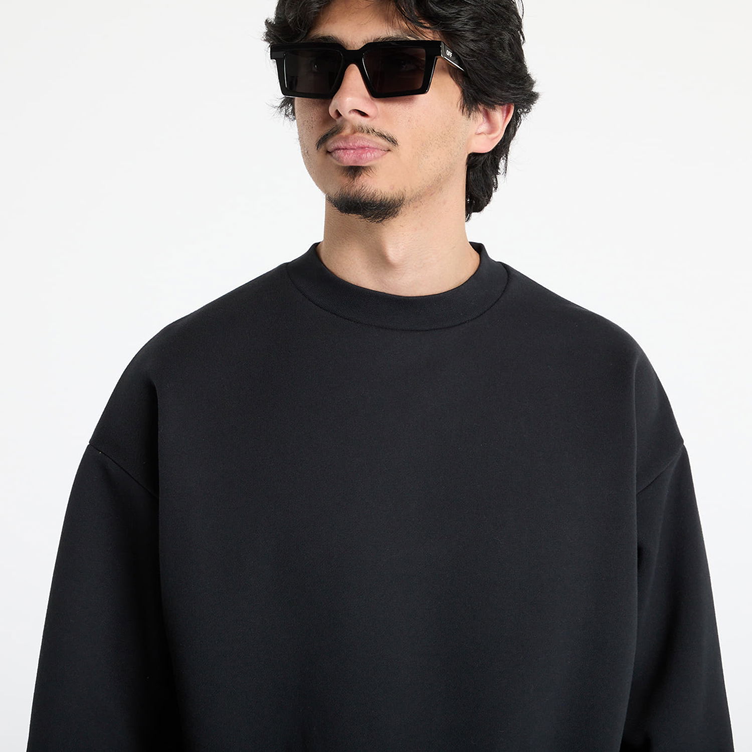 Sveter Fear of God Fear of God Essentials Classic Fit Fleece Crewneck XXS Čierna | 192AS252040F-861, 1
