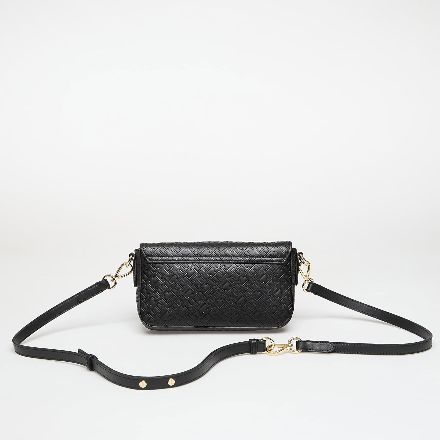 Kabelka Tommy Hilfiger Th Icon Convertible Crossover Monogrammed Flap Bag Čierna | AW0AW18002 BDS, 1
