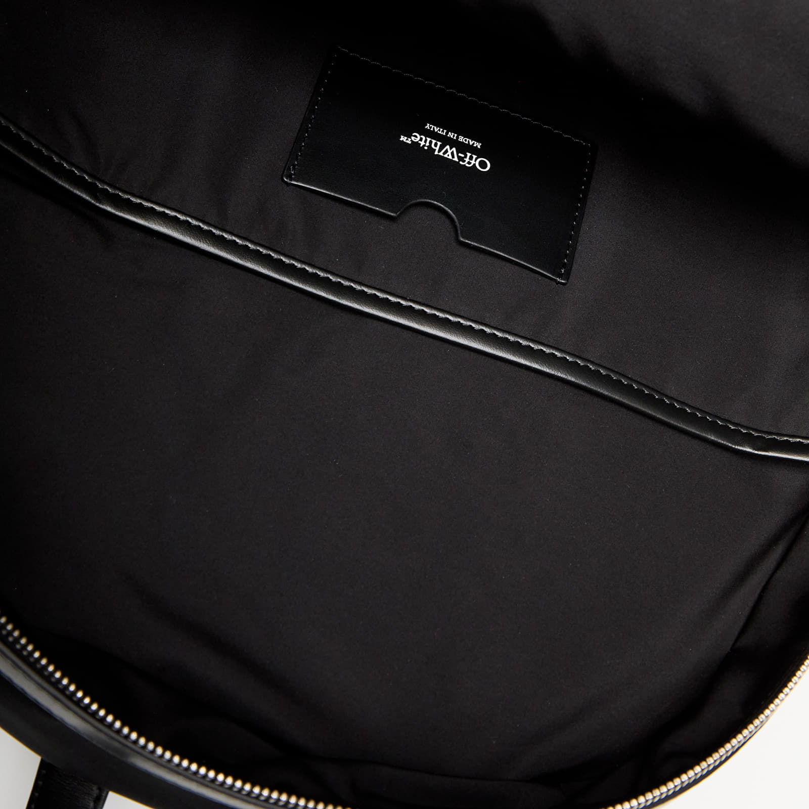Black Core Round Backpack