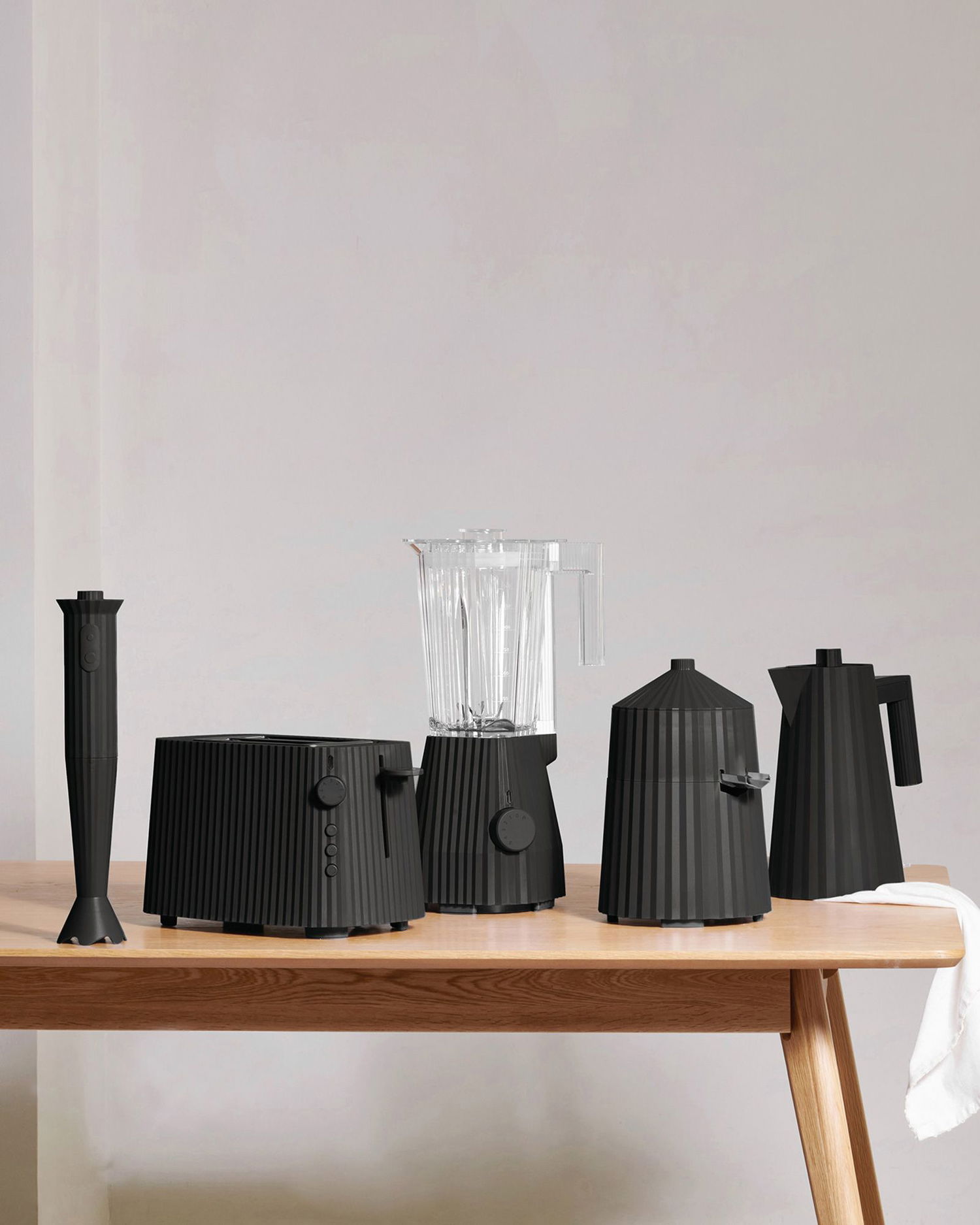 Home decor Alessi Plisse Electric Water Kettle Čierna | MDL06.B, 1