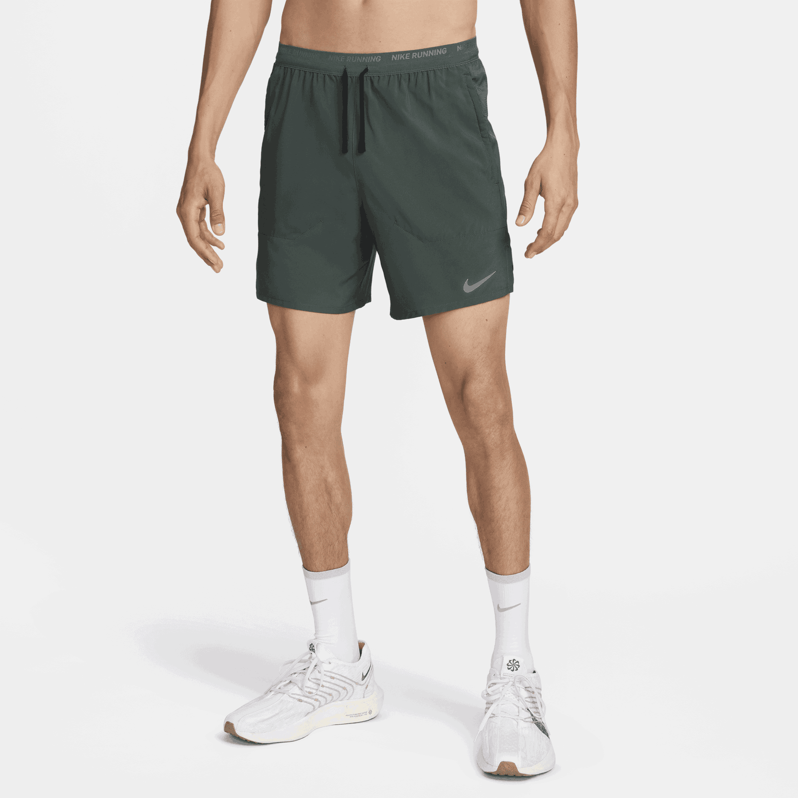 Stride Dri-FIT 2 v 1