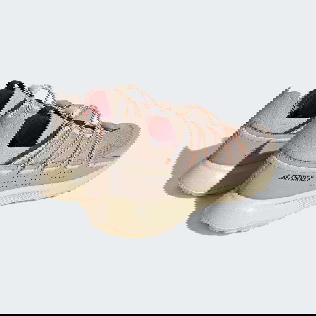 Tenisky a topánky adidas Performance Terrex Voyager 21 "Travel" Béžová | HP8614, 1
