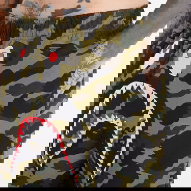 Tepláky BAPE A BATHING APE 1St Camo Shark Sweatpants Green Zelené | 001PTK801008M GRN, 1
