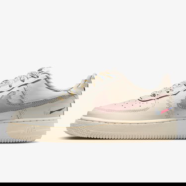 Nohavice Nike Air Force 1 LV8 1 Béžová | HQ1907-100, 1