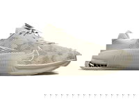 Metcon 9 AMP Light Bone Sail W