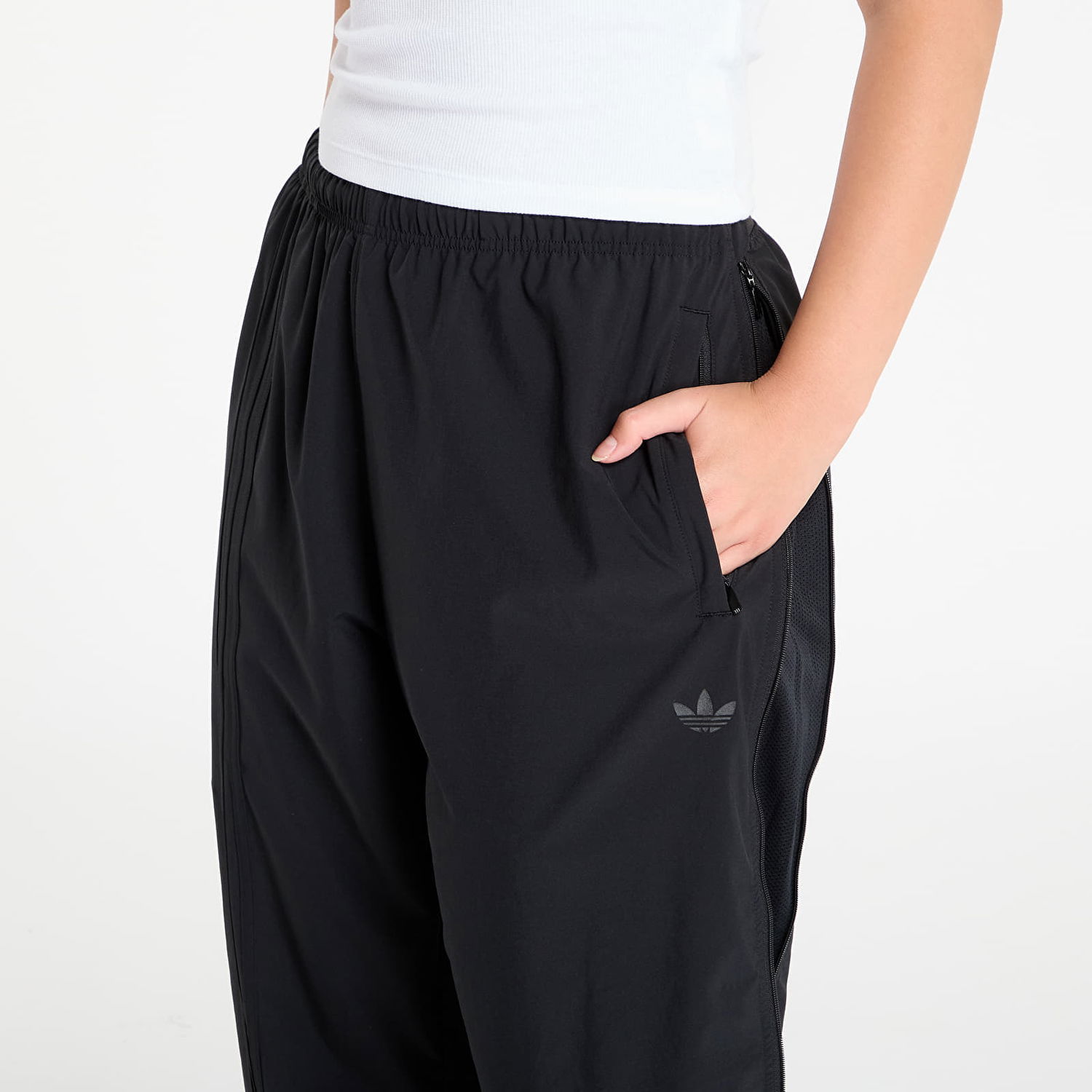 Nohavice adidas Performance Side Mesh Zip Pants Čierna | JV9930, 1