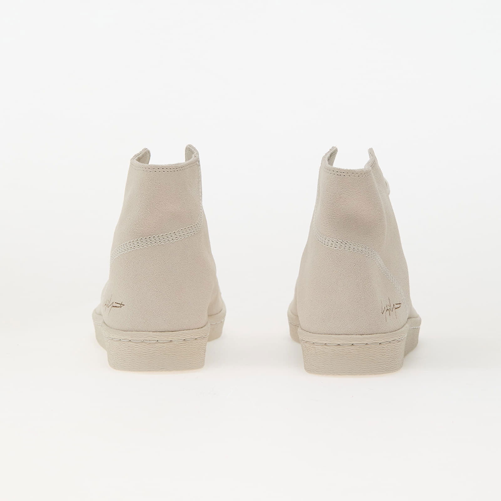 Pro Model Talc/ Talc/ Core White