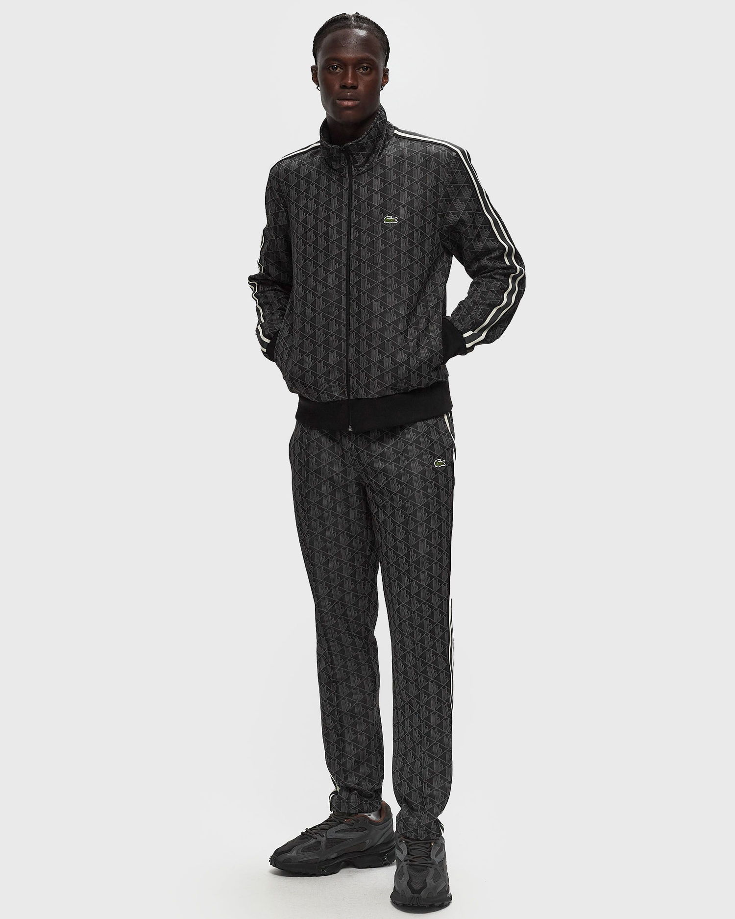 Tepláky Lacoste PARIS MONOGRAM JACQUARD SWEATPANTS Čierna | XH1440-4PC, 1