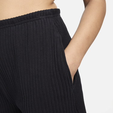 Šortky Nike Sportswear Chill Knit Čierna | FN3674-010, 1