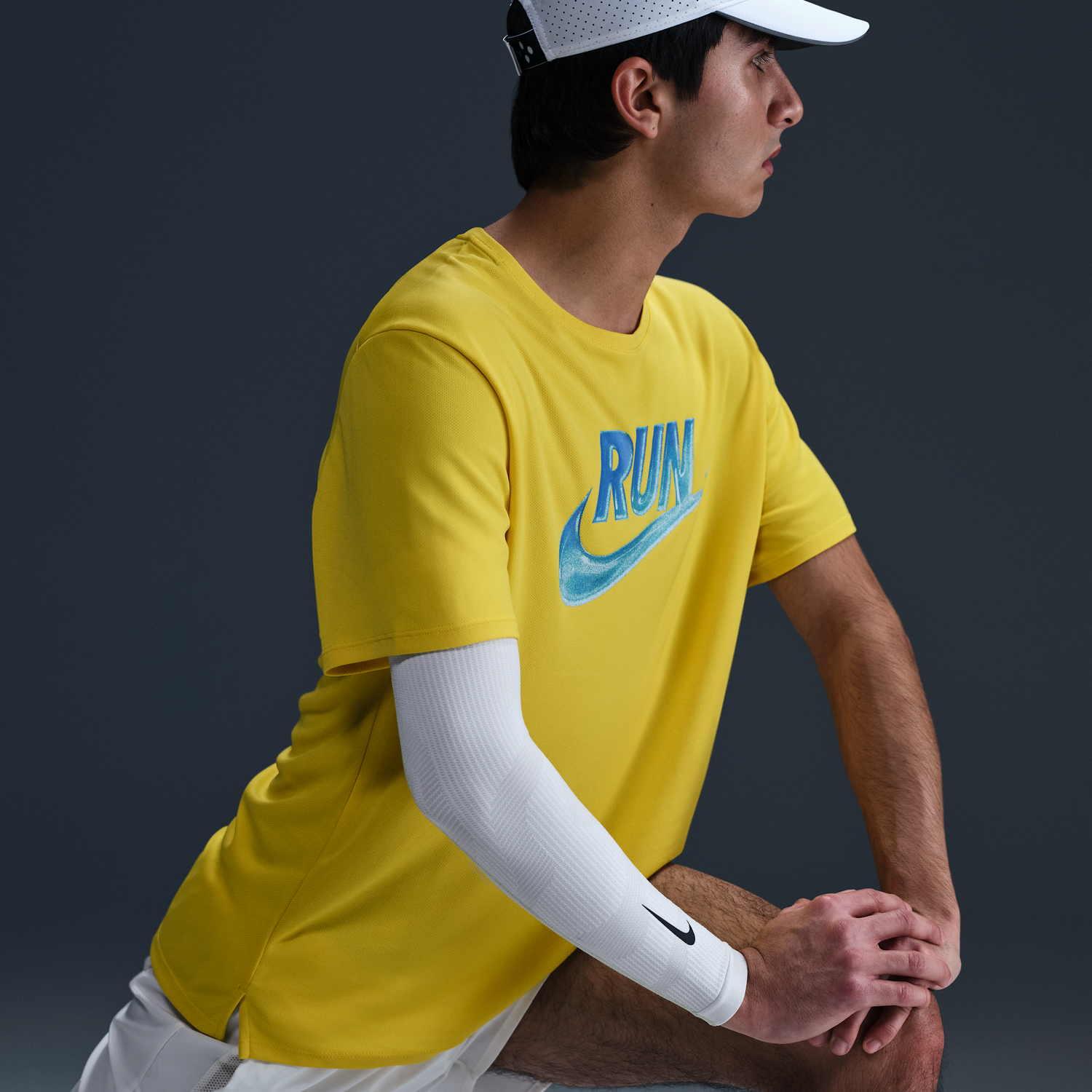 Tričko Nike Dri-FIT Miler Run Energy Short-Sleeve Running T-Shirt Žltá | HJ3564-718, 1