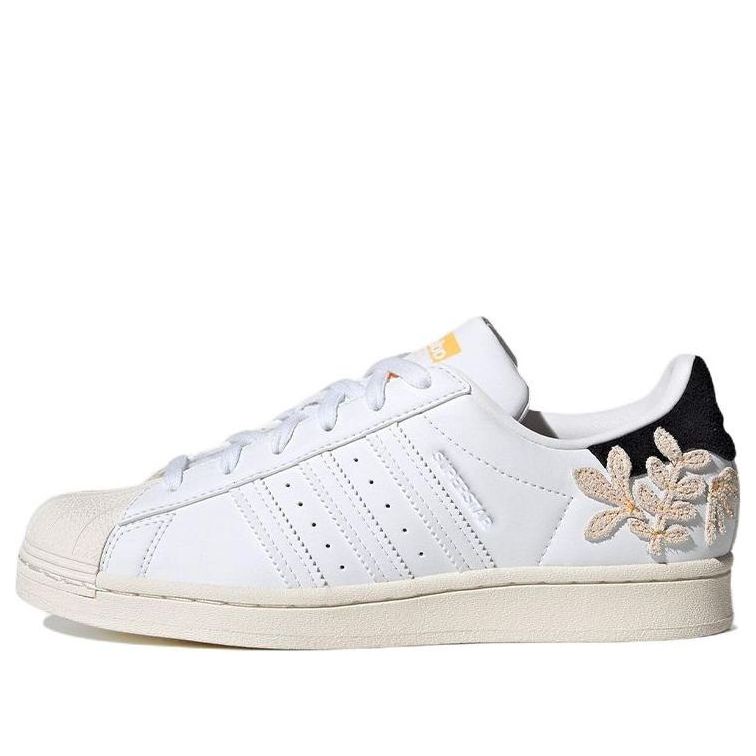 Tenisky a topánky adidas Originals Superstar Floral Patches Biela | GZ0864, 0