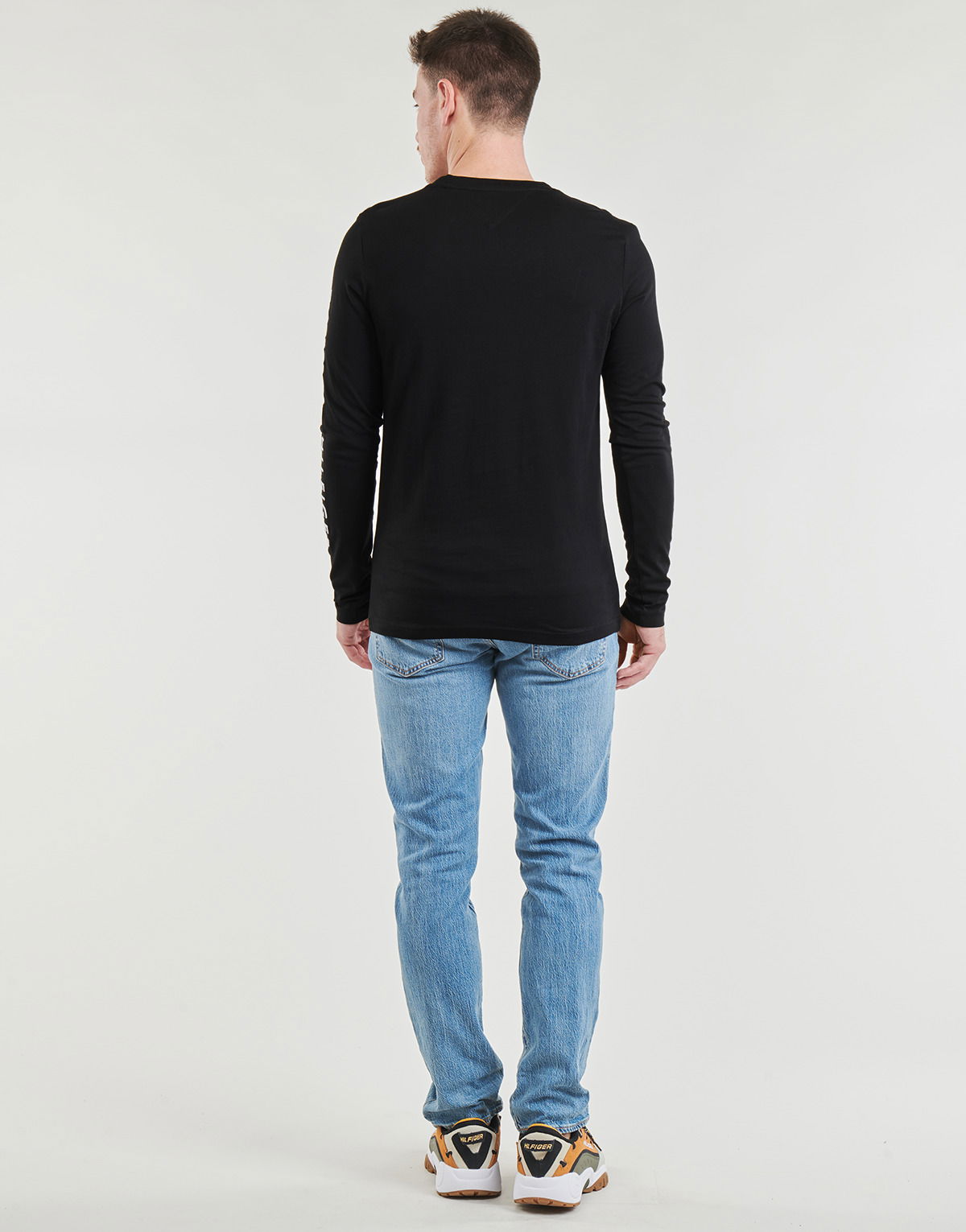 Sveter Tommy Hilfiger Long Sleeve TOMMY LOGO LONG SLEEVE TEE Čierna | MW0MW09096-BDS, 0
