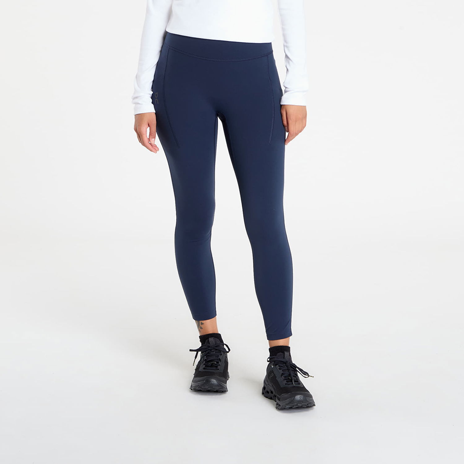 Ponožky On Running Performance Tights 7/8 Navy | 1WF30200255 W, 0