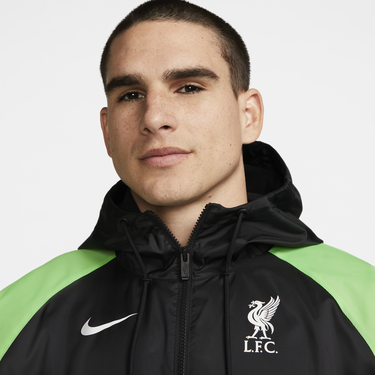 Bunda Nike Liverpool FC Sport Essentials Windrunner Jacket Čierna | FD8374-010, 1
