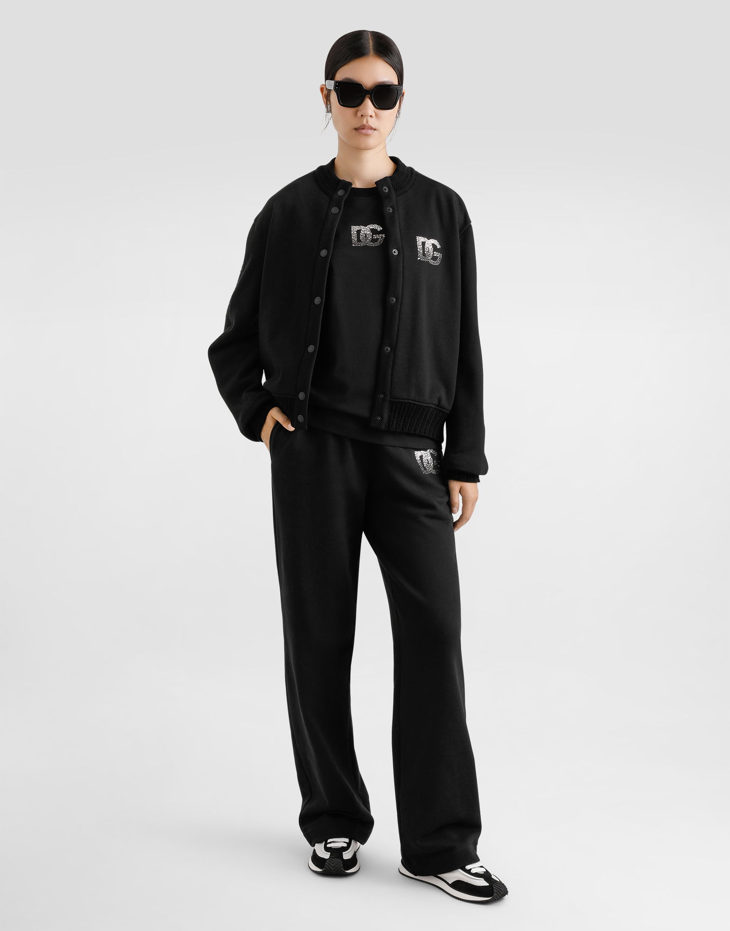 Tepláky Dolce & Gabbana Dolce & Gabbana Jersey Jogging Pants with Rhinestone DG Logo Čierna | FTC91ZGDCXWN0000, 1