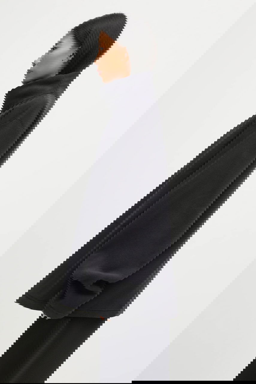 Mikina Maison Margiela MM6 Maison Margiela x Salomon Oversized High-Neck Fleece Sweatshirt Čierna | S52NH0035.M20140.899, 1