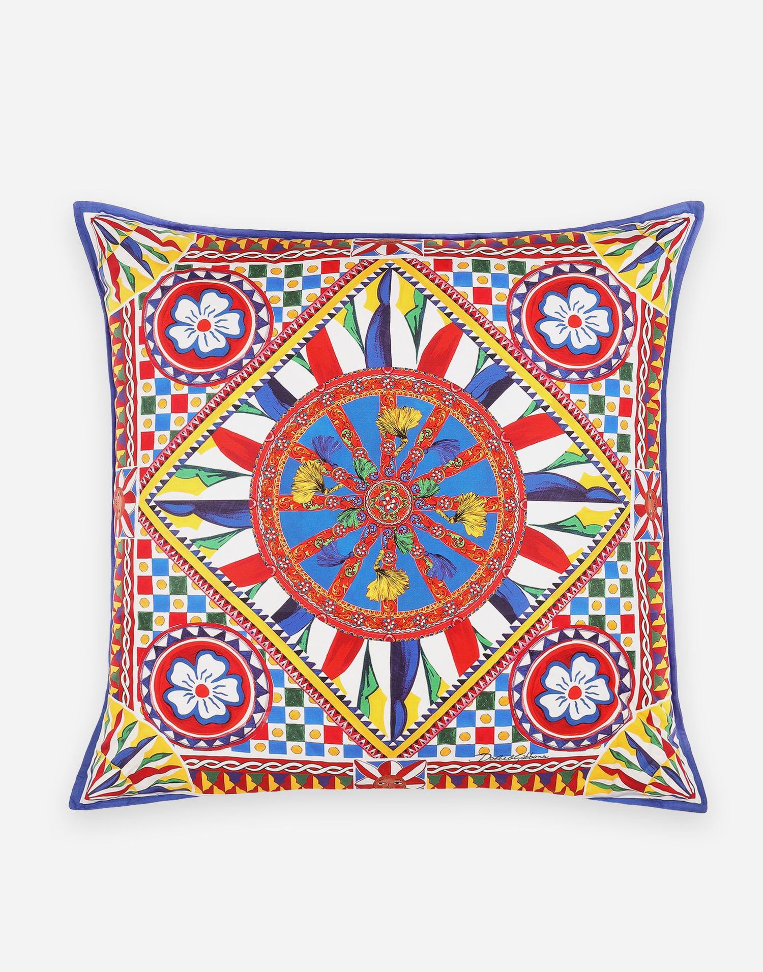 Home decor Dolce & Gabbana Intricate Geometric Wheel Print Canvas Cushion Large Onesize Rôznofarebný | TCE003TCA97UC068, 0