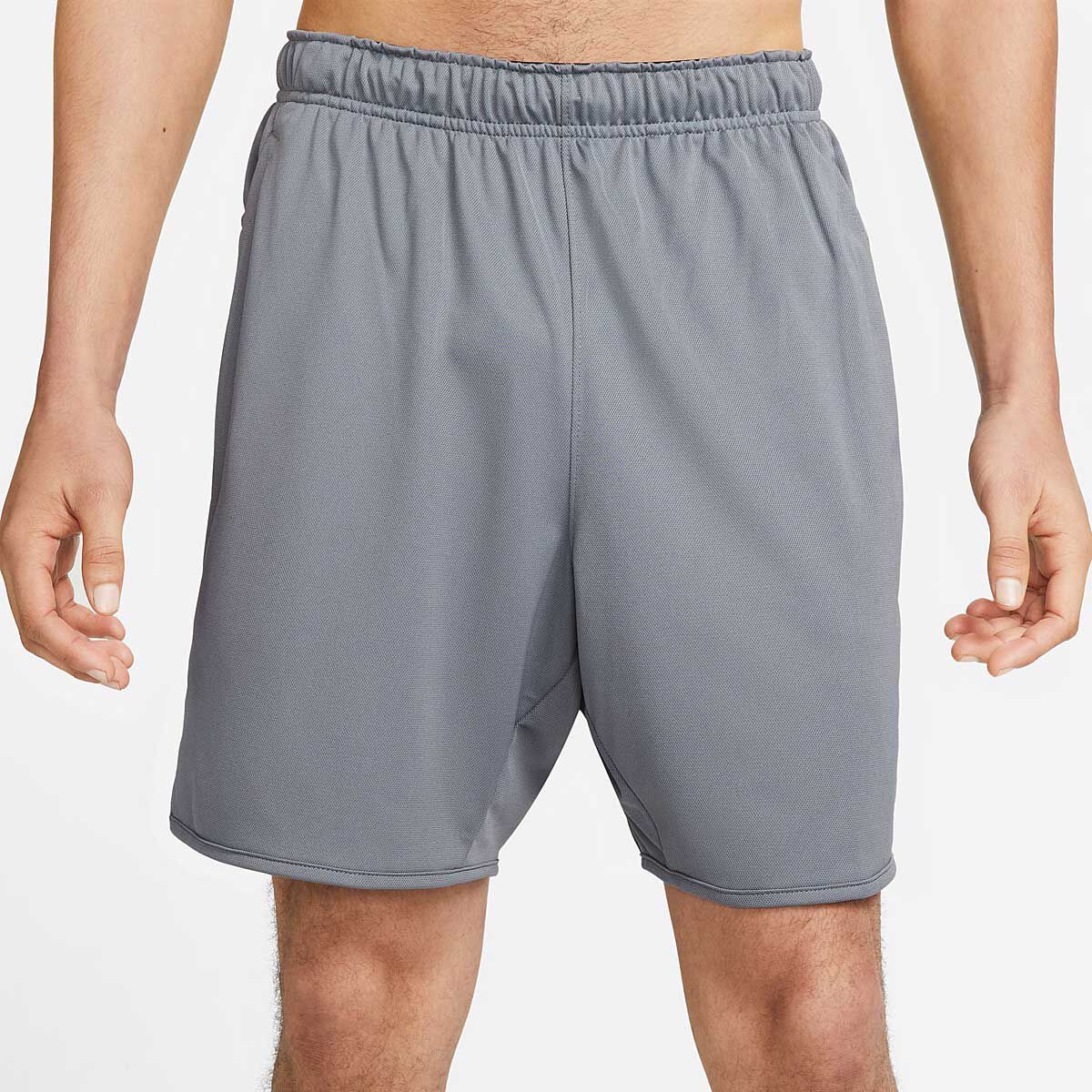 Šortky Nike Dri-FIT 7" Unlined Versatile Shorts Šedá | FB4196-084, 1