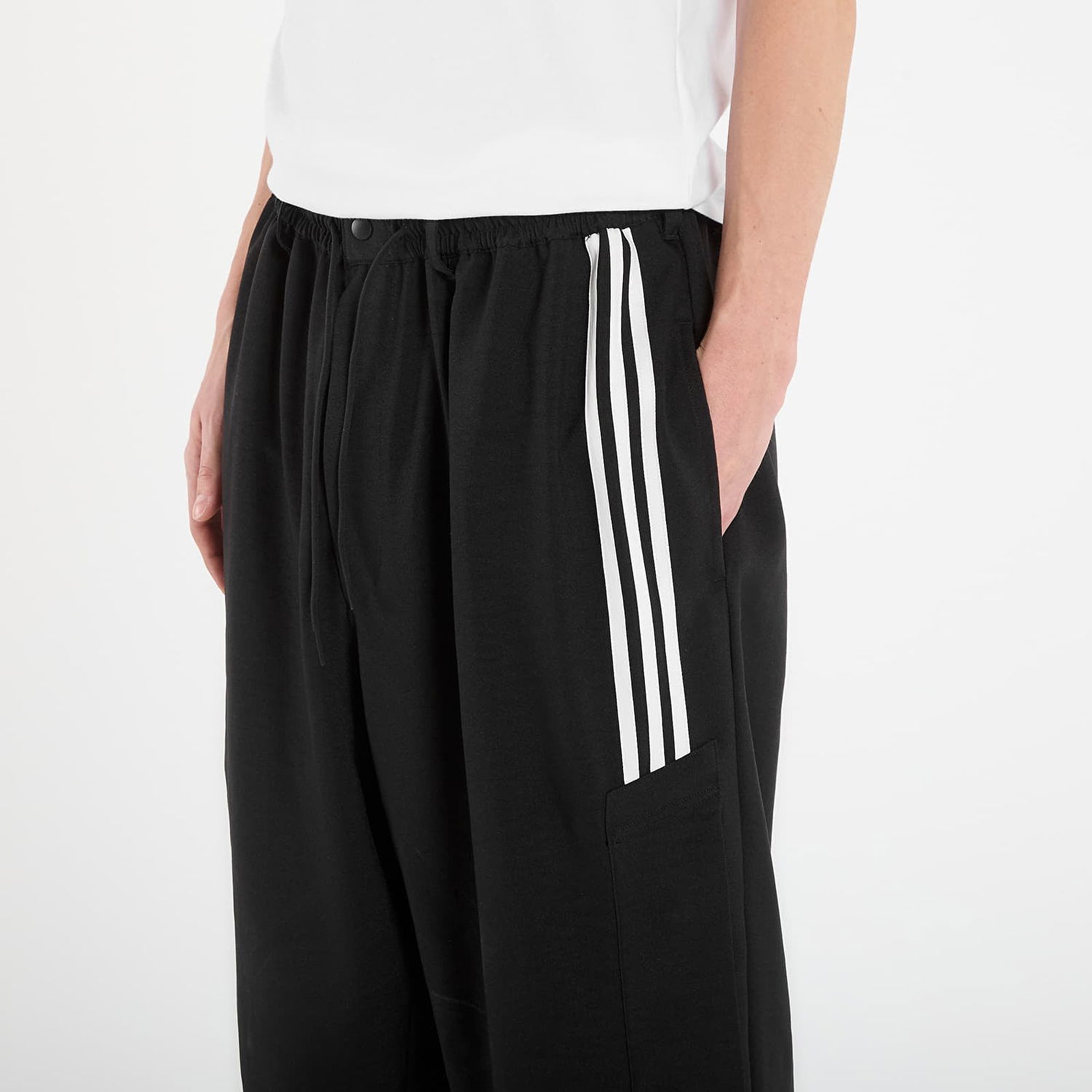 Tepláky Y-3 Y-3 Sport Uniform Basketball Trousers L Čierna | KH3046, 1