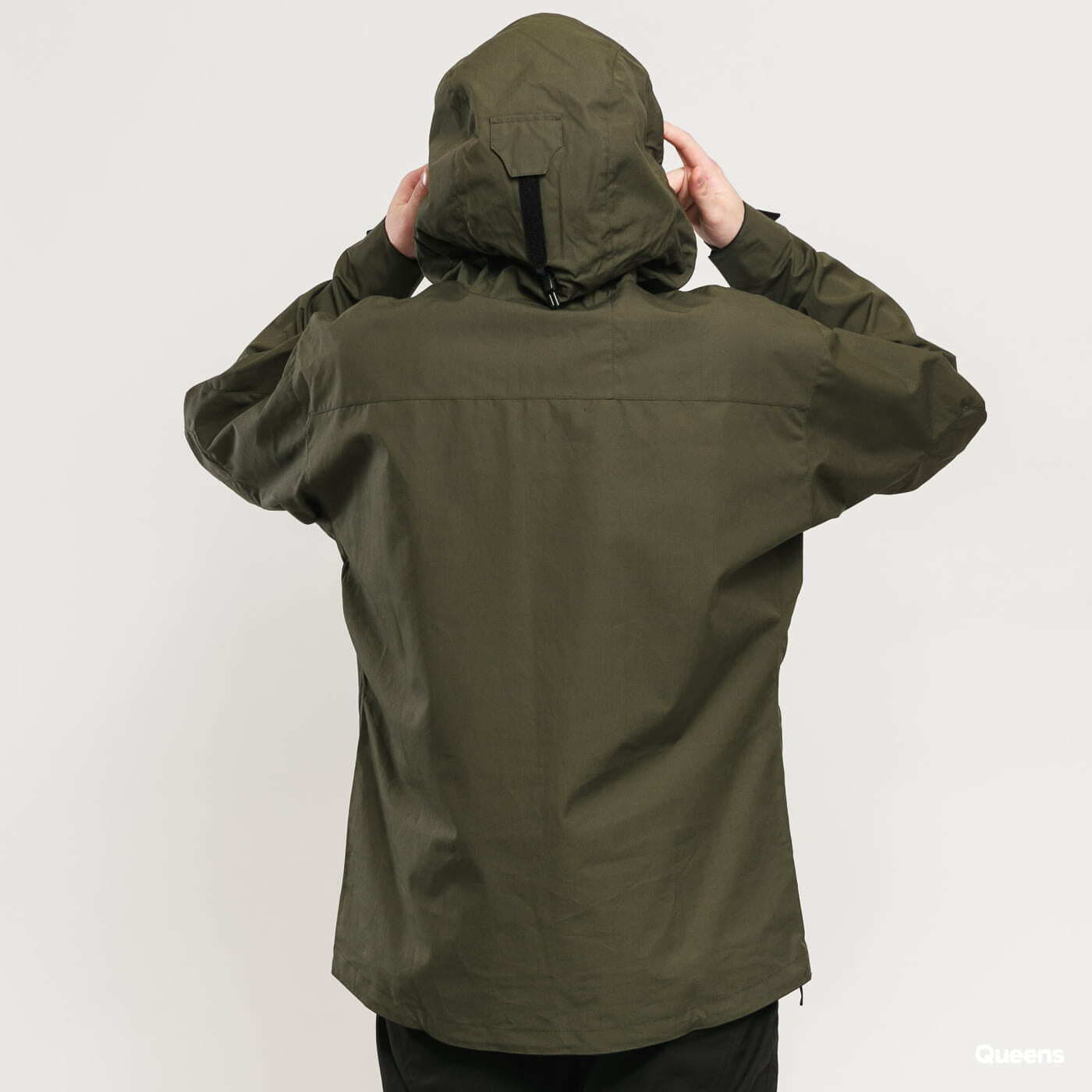 Ventile Anorak Windbreaker