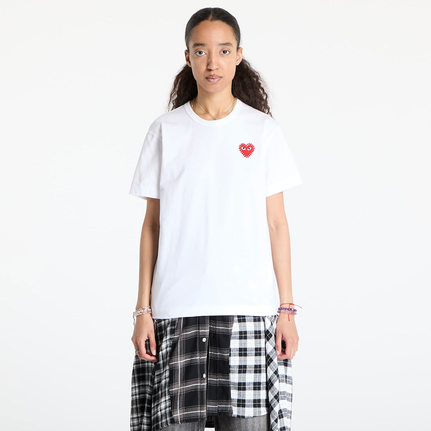 Tričko Comme des Garçons Comme des Garçons PLAY Emblem Rhinestone T-Shirt Biela | AX-T801 WHITExRED, 1