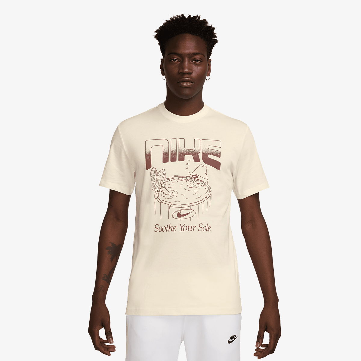 Tričko Nike Men's Graphic T-Shirt Béžová | HQ9264-110, 0