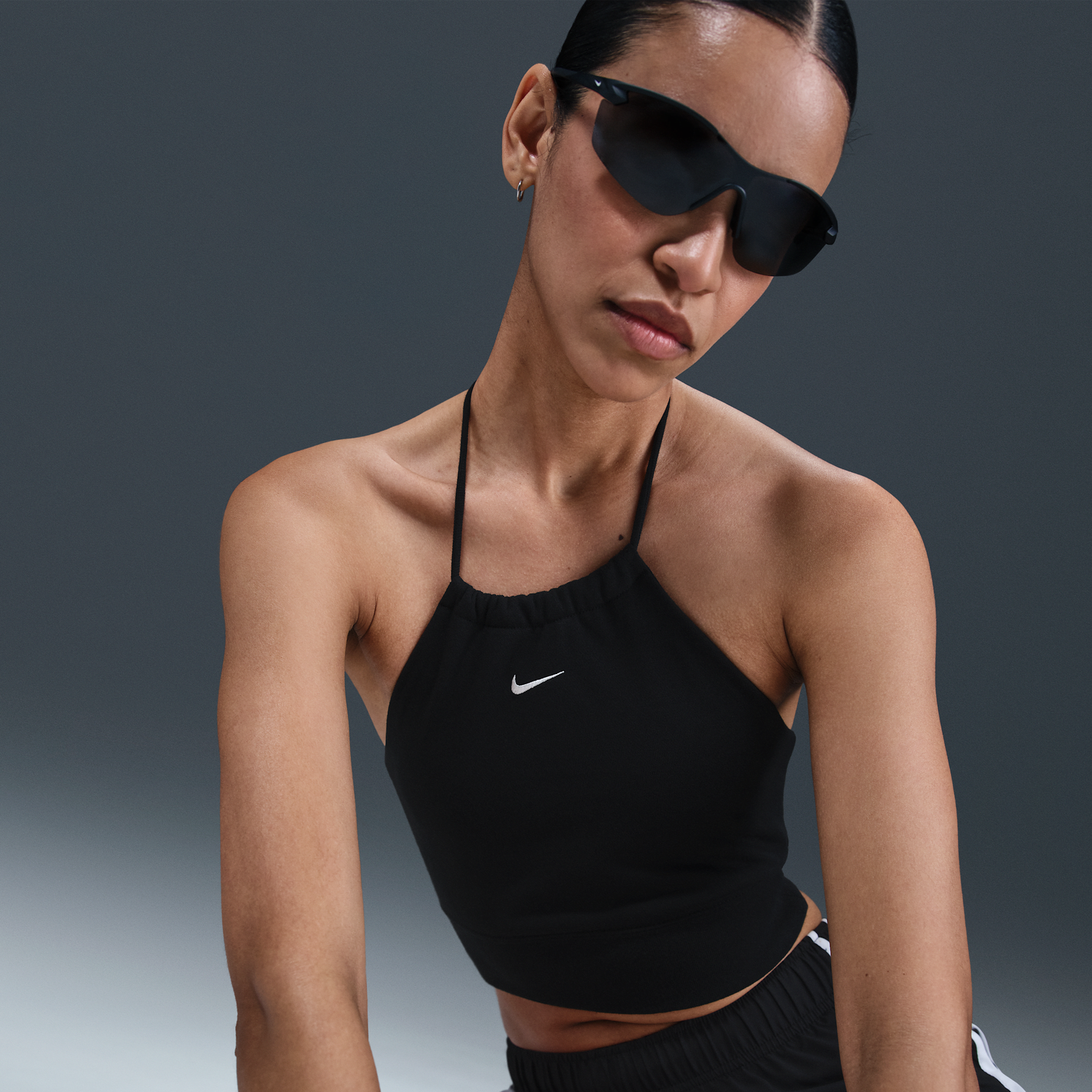 Crop Top Nike Sportswear Chill Terry Cropped Halter Top Čierna | HJ1211-010, 1