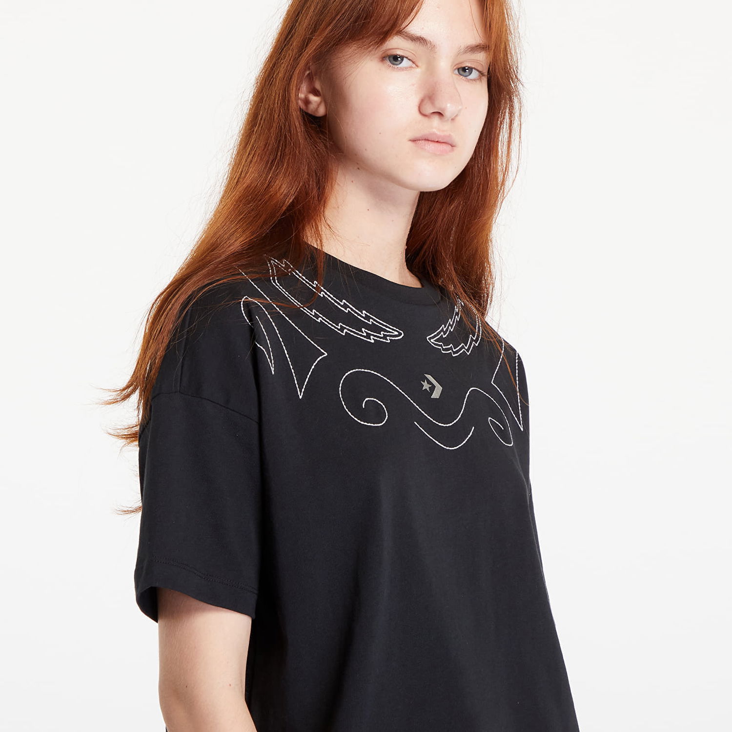 Crop Top Converse Proud To Be Oversized Cropped T-Shirt Black Čierna | 10027209-A01, 1