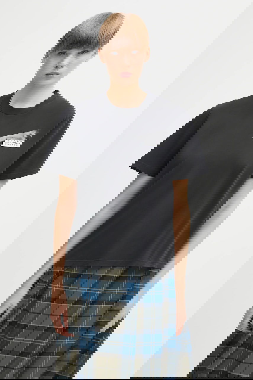 Tričko Maison Margiela MM6 Maison Margiela Number Patch T-Shirt Čierna | S62GD0210.M20115.900, 0