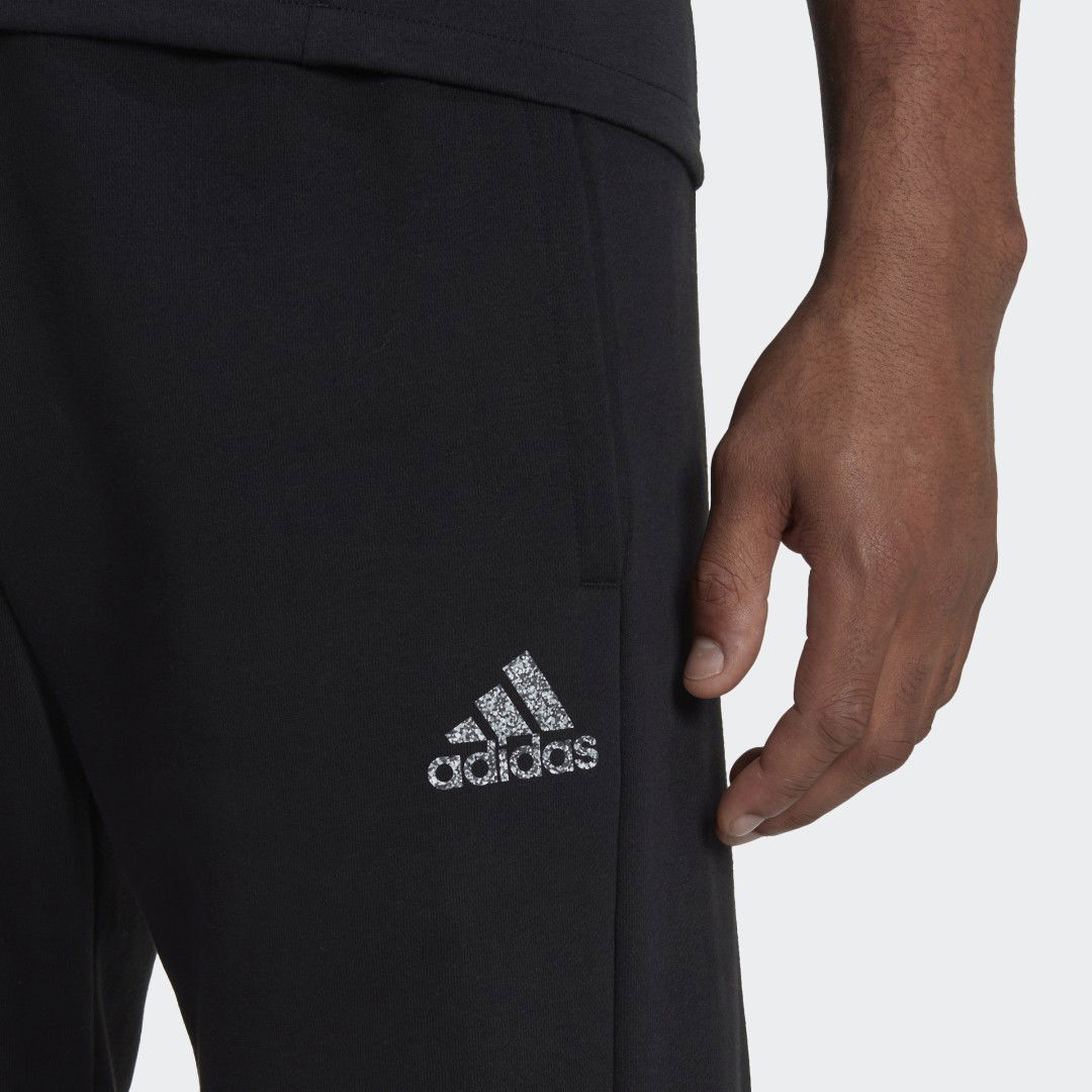 Stadium Fleece Badge of Sport Cuffed Pants