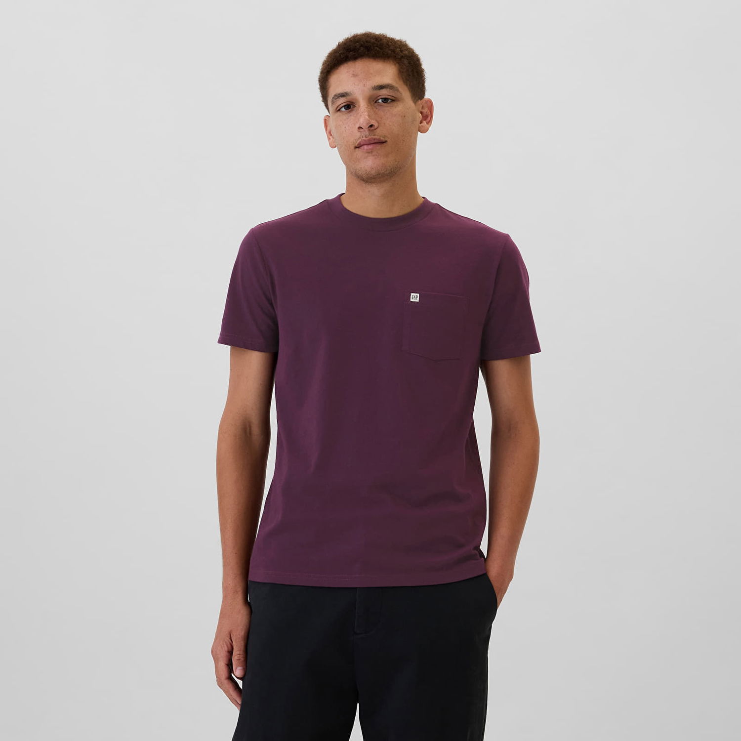 Tričko GAP T-shirt Logo Pocket Tee Purple Ray L Vínová | 857901-10, 0