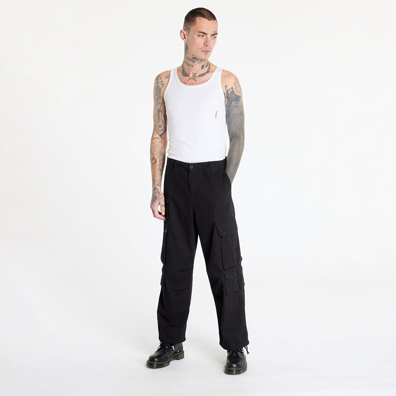 Men's Black Relaxed Fit Cargo Pants