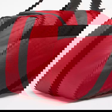 Cestovná taška Jordan Jordan Essentials Duffle Bag Gym Red Universal Červená | MA0874-R78, 3