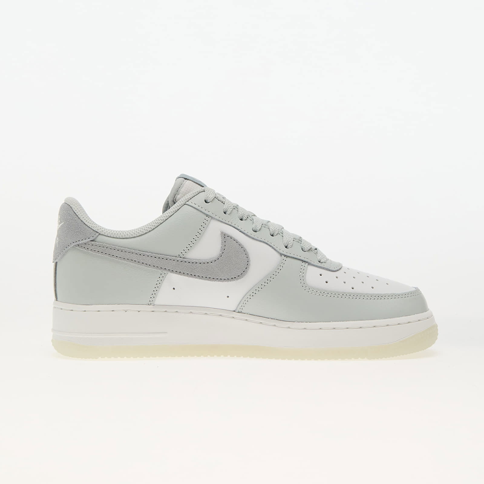 Air Force 1 '07 Light Silver Pumice