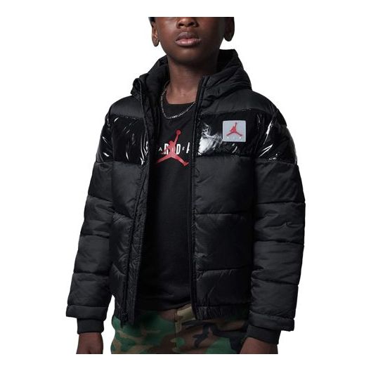 Prešívaná bunda Jordan Jordan Bold Stripe Puffer Jacket Čierna | DC0037-010
