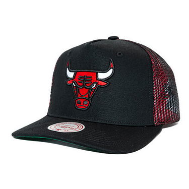 Šiltovka Mitchell & Ness Mitchell & Ness NBA Tremor Trucker Snapback Chicago Bulls Čierna | HT11505-CBUBLCK, 0