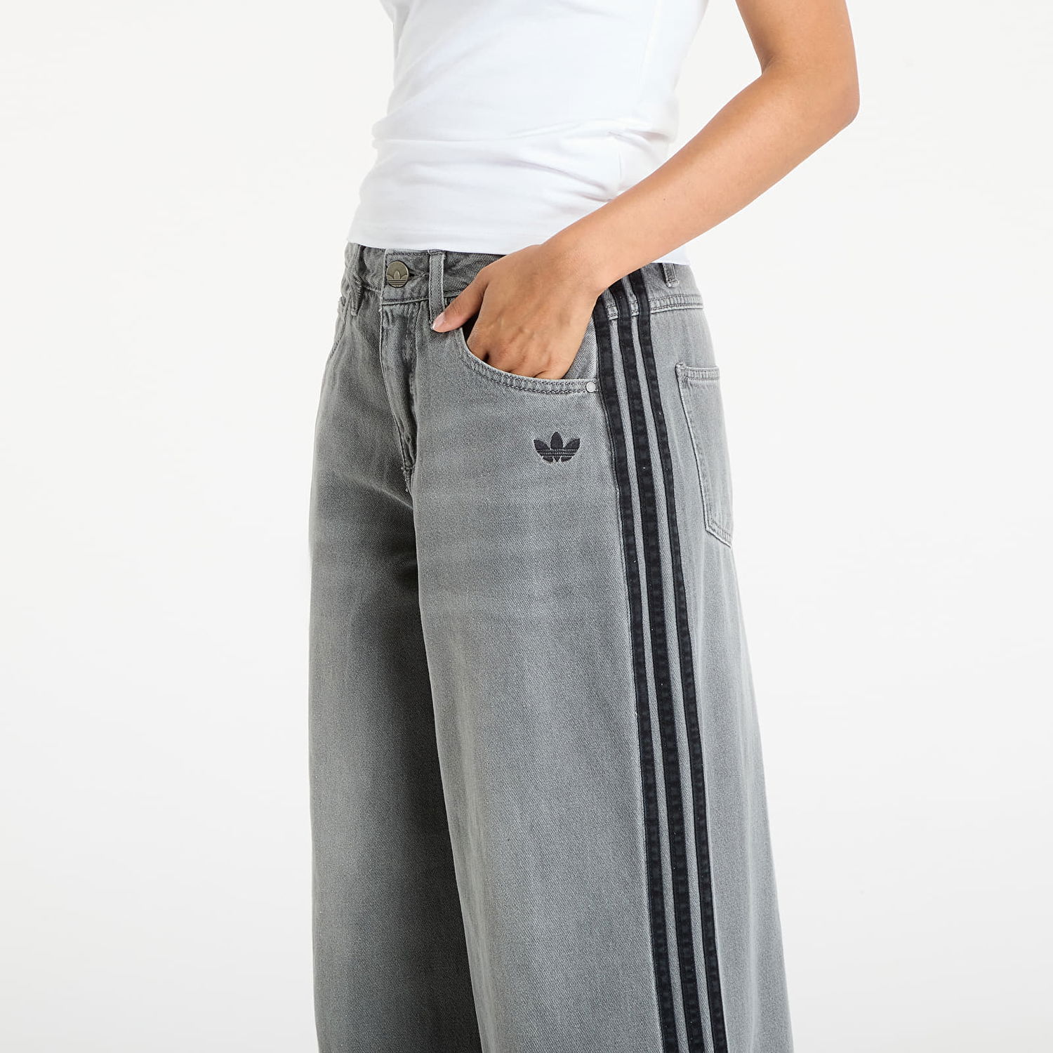 Džínsy adidas Performance Adicolor Denim Adilenium Wide-Leg Jeans Šedá | JV7455, 1