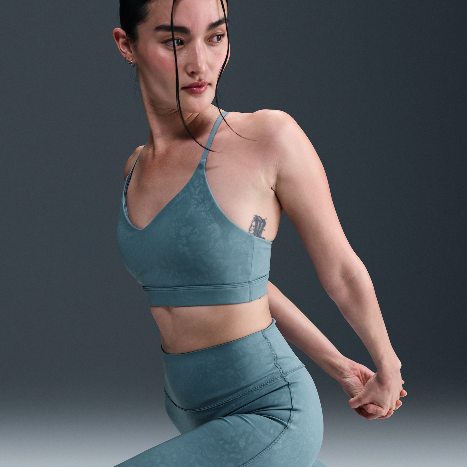 Podprsenka Nike Nike Indy Light-Support Padded Floral-Print Sports Bra Zelené | HV1205-006, 1