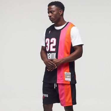Dres Mitchell & Ness Swingman Jersey Miami Heat 2005-06 Shaquille O'Neal #32 Swingman Jersey Čierna | SMJYCP19243-MHEBLCK05SON, 1