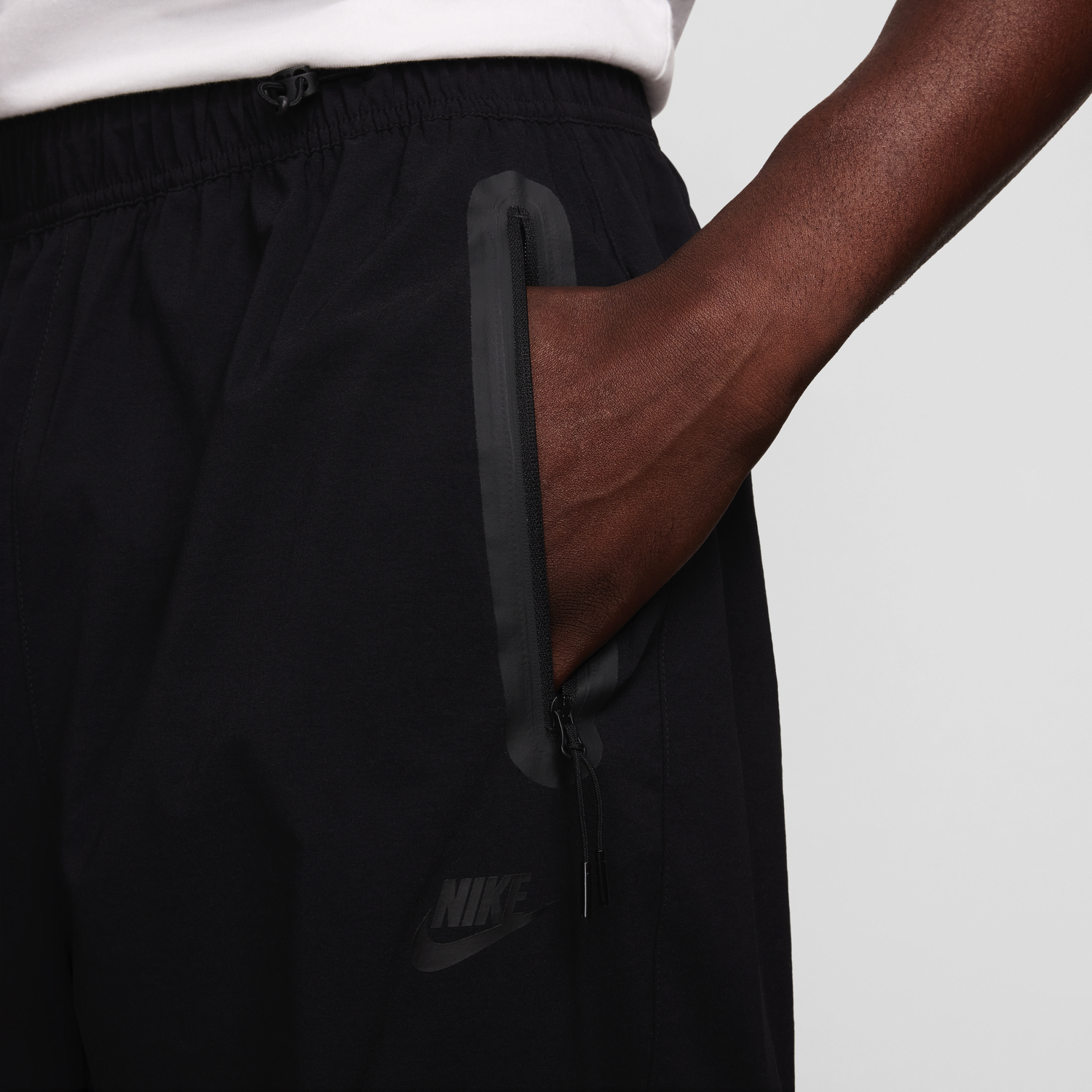 Nohavice Nike Tech Pants Čierna | HM7158-010, 1