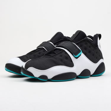 Tenisky a topánky Jordan Jordan Black Cat ''Black Turbo Green'' Čierna | AR0772-003, 1